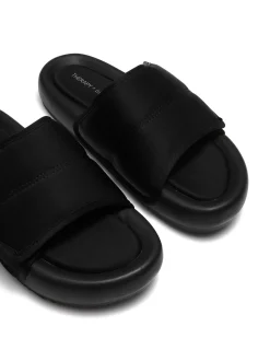 Hot Therapy Shoes Zen *FINAL SALE* Black